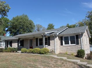 515 College Street Rd, Elizabethtown, KY 42701