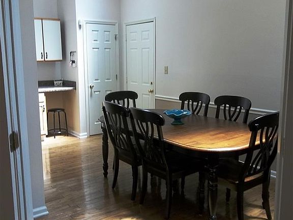 3rd image of 10026 Meredith Ln SE