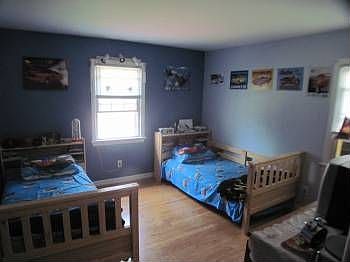 4th image of 158 Prospect St