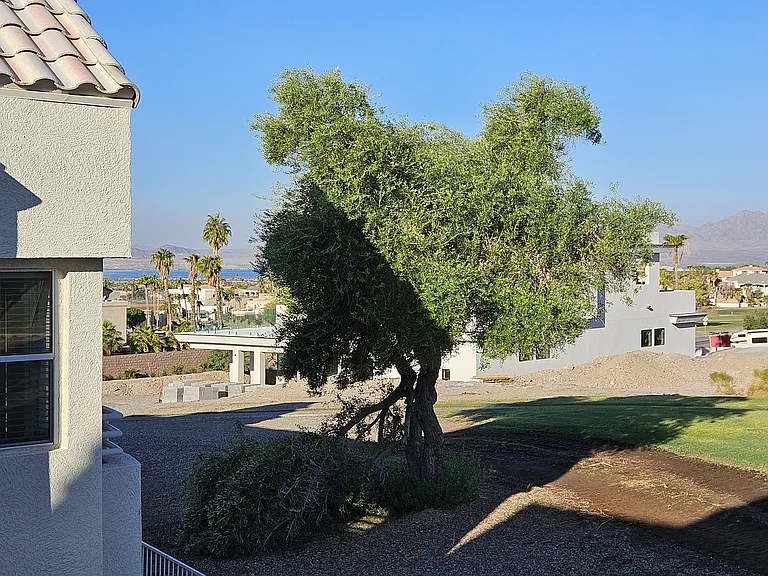 420 Acoma Blvd S #11 — Photo 22