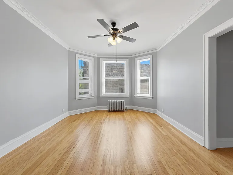 7608 S Saginaw Ave #3B — Photo 6