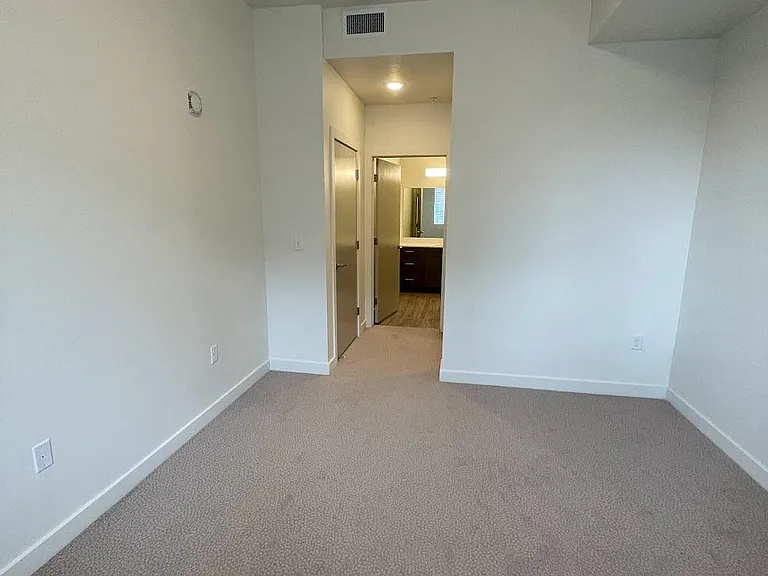 Canyon Vista — Photo 28