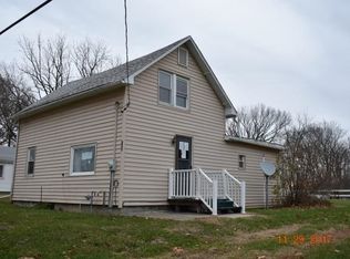 102 N Stanley St, Bryant, IL 61519