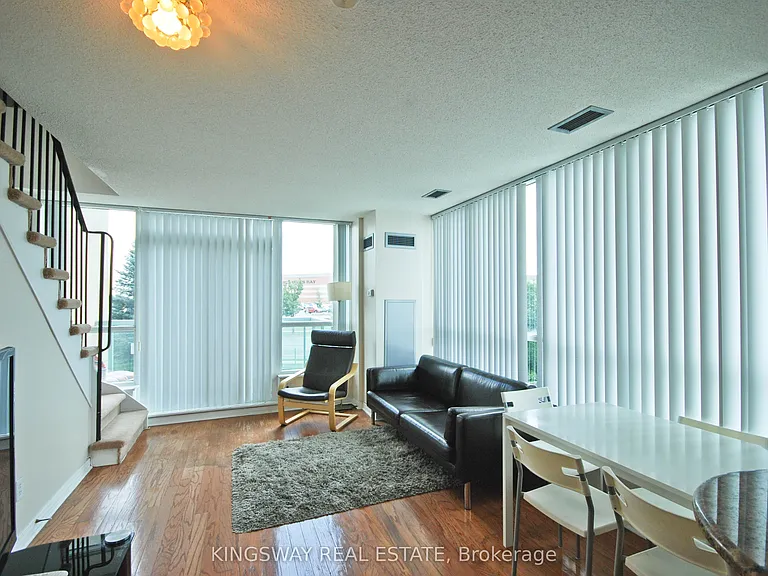 2585 Erin Centre Blvd #206 — Photo 2