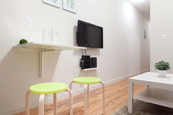 Rented by Big Apple Living | media 18