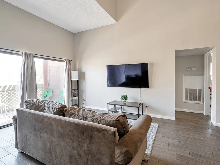 3500 N Hayden Rd #902 — Photo 7