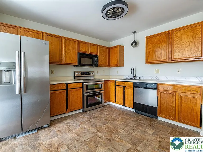 48 Olde Penn Dr — Photo 15