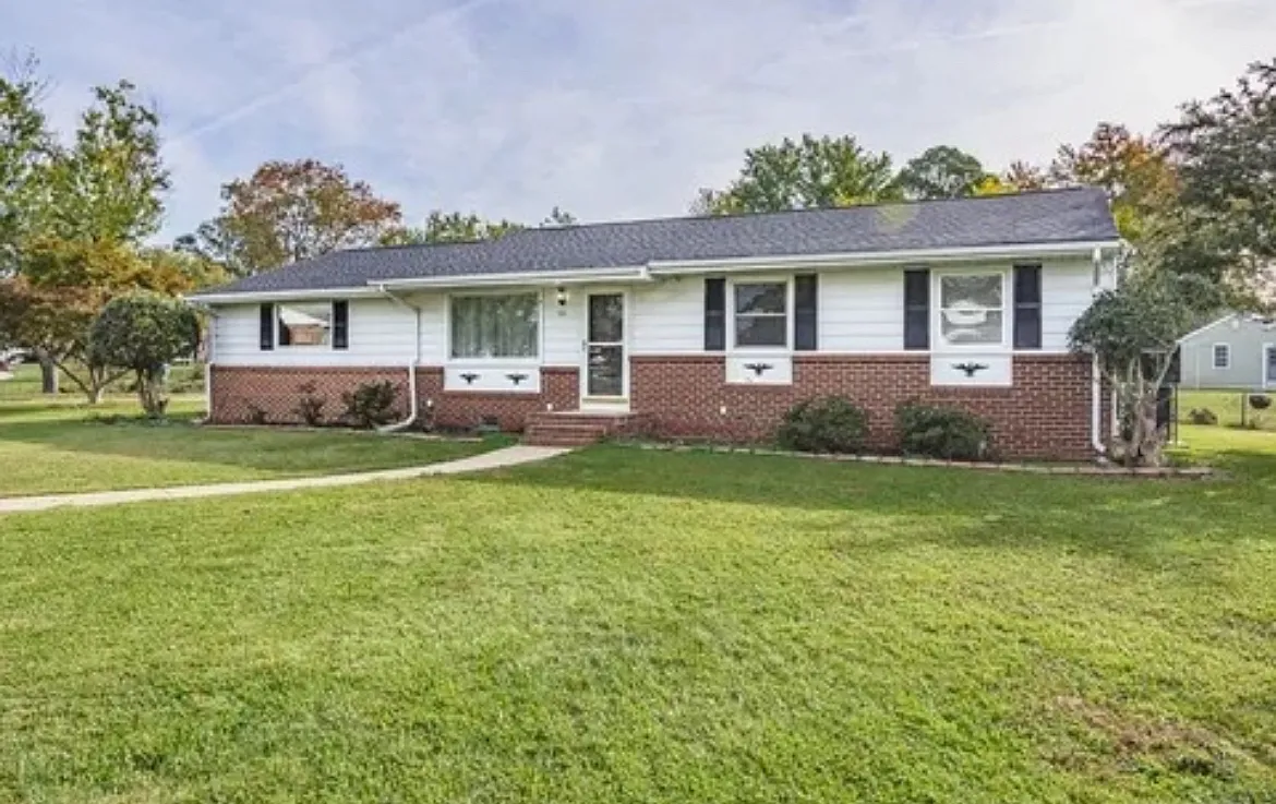 3 bed, 1508 sqft, $2,250 — Photo 1