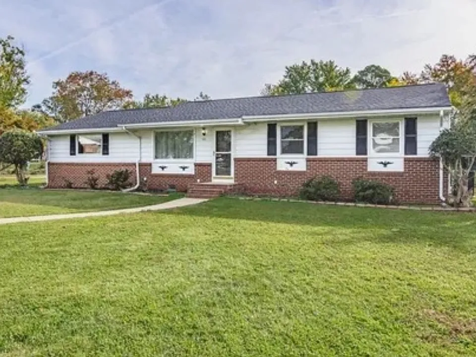 301 Meadowspring Rd