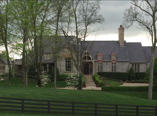 7209 Prairie Falcon Dr, Arrington, TN 37014