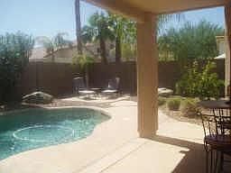 4th image of 1023 E Hiddenview Dr