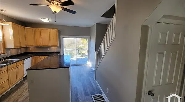 837 N Florissant Rd — Photo 6