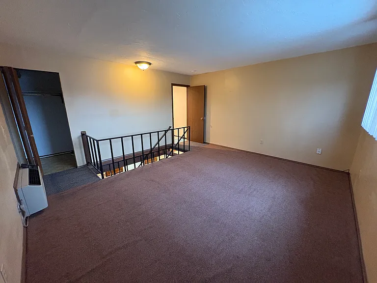 5266 Grafton Rd #12D — Photo 1