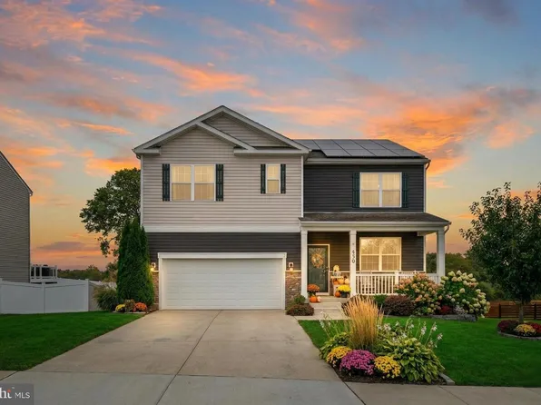 530 Weeks Ct, Berryville, VA 22611