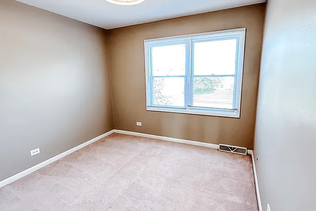 1491 Kathleen Way — Photo 17