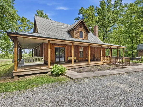 2276 Old Fredericktown Rd, Farmington, MO 63640