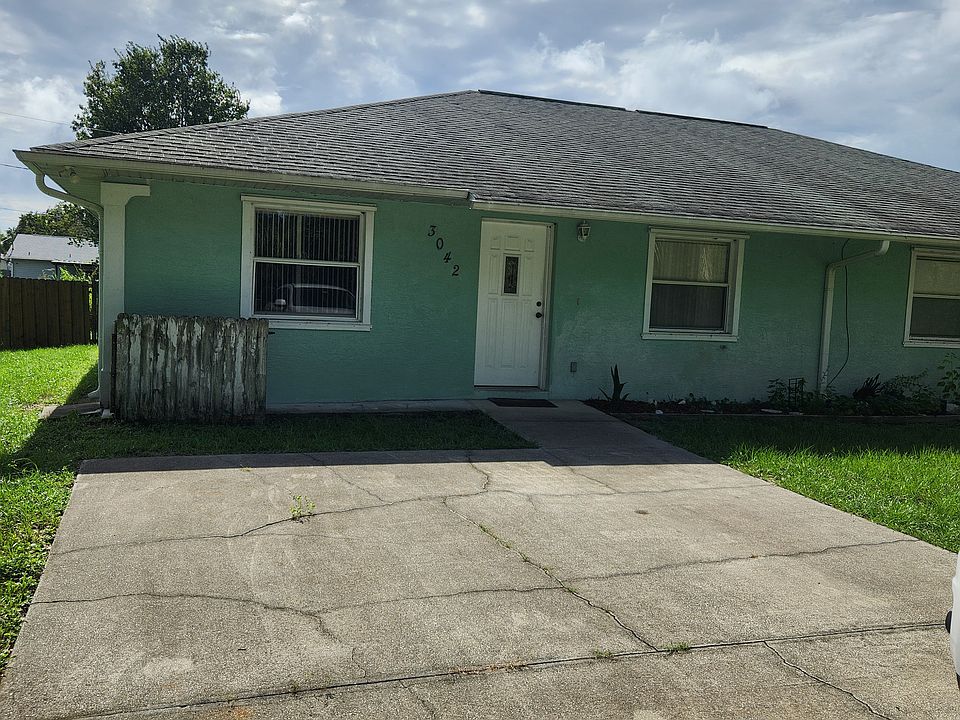 1st image of 3042 India Palm Dr