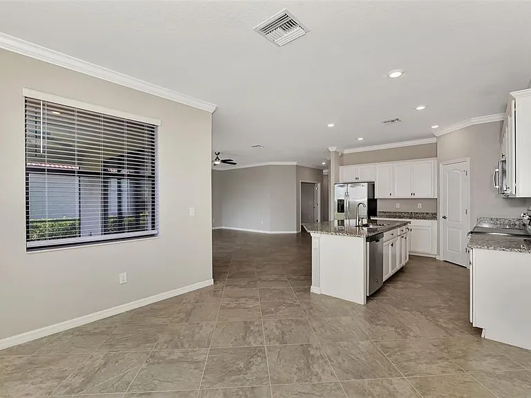 10113 Fiddlewood Dr — Photo 14