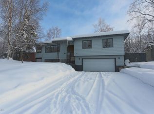 1821 Otter St, Anchorage, AK 99504