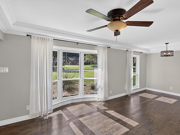 4th image of 1438 Vicki Dr