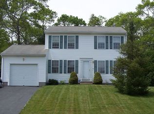 160 Peaked Rock Rd, South Kingstown, RI 02879