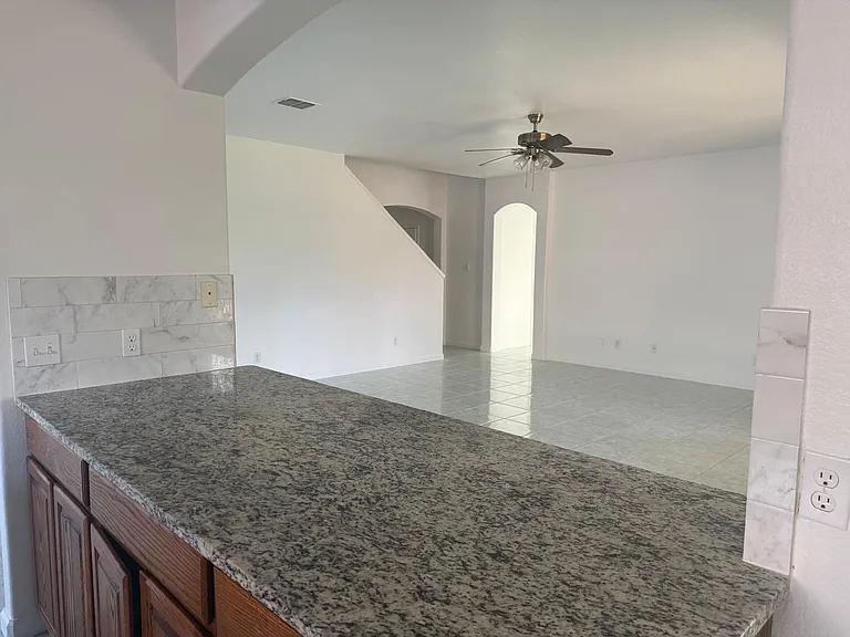 101 Cliffbrook Dr — Photo 21