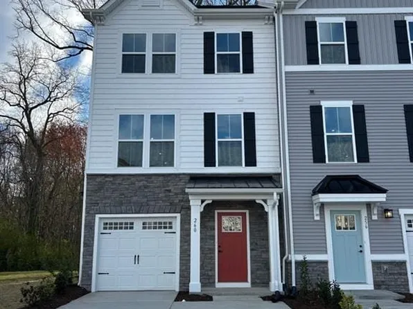 260 Tern Ave, Portsmouth, VA 23701