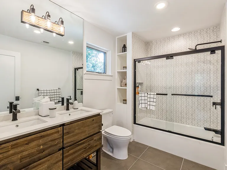 10 Woodland Ct — Photo 12