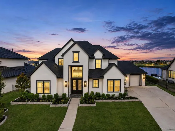 11007 Laguna Mesa Dr, Cypress, TX 77433