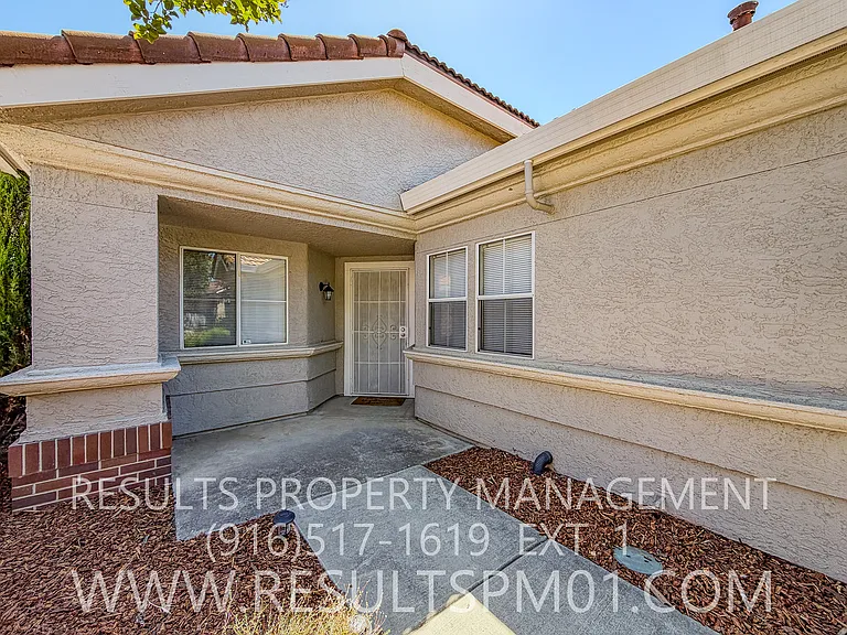 4025 Lowdan Ct — Photo 5