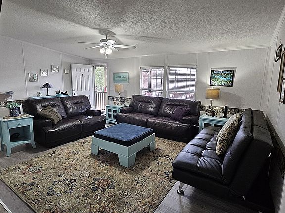5th image of 134 Brookstone Dr