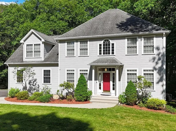 128 Hog Hill Road, East Hampton, CT 06424