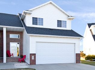 1653 62nd Ave S, Fargo, ND 58104