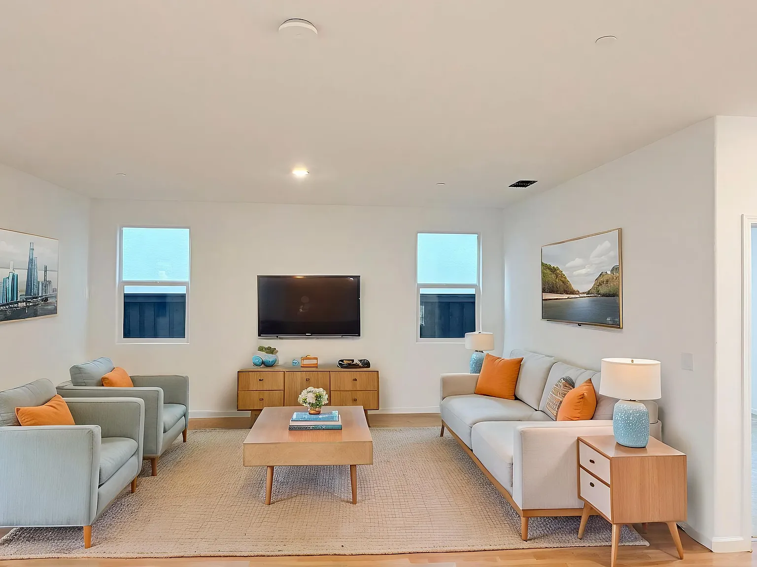 3 bed, 2.5 bath, 2156 sqft, $3,200 — Photo 1