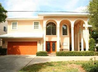 5123 W Neptune Way, Tampa, FL 33609