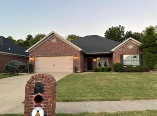 3727 Haywood Ct, Owensboro, KY 42303