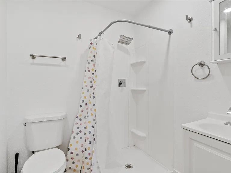 2956 E Mobile Ln — Photo 16