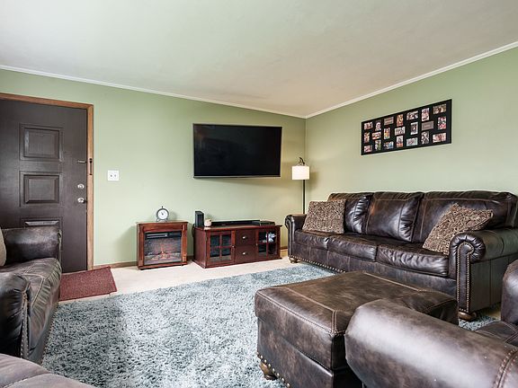 5th image of 1608 Eastmoreland Ave