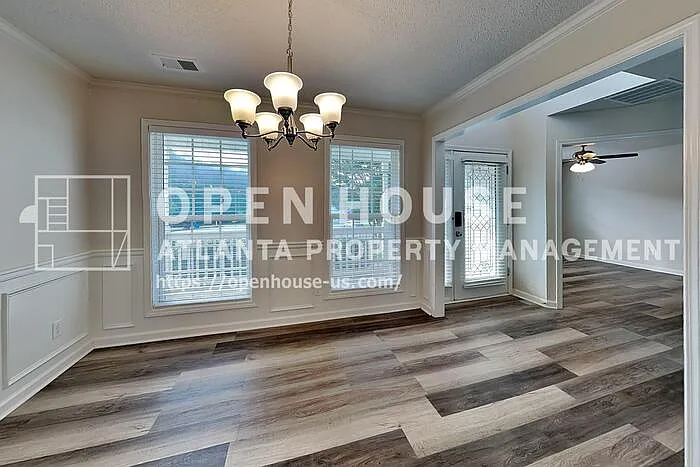 1151 Paiute Ct — Photo 10