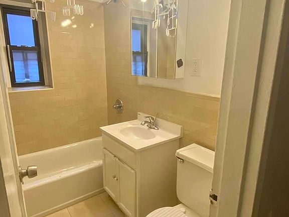 5th image of 81-10 135th St #309