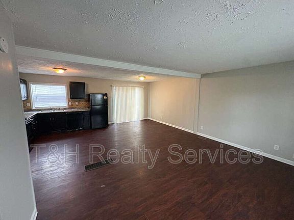 2nd image of 8124 Crousore Rd