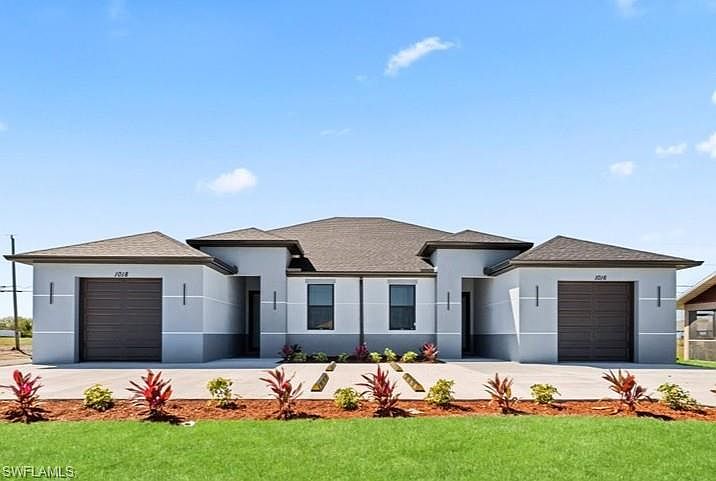1st image of 1016/1018 Diplomat PKWY E