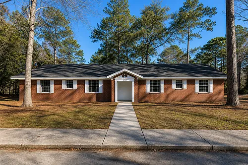 1018 Poplar Ct #A Photo 1