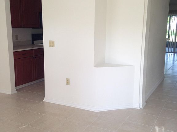 2nd image of 402 Empire Ave NE #402