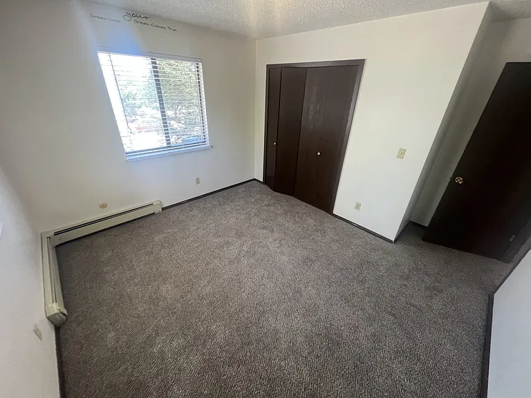 2511 W 27th St #3 — Photo 11