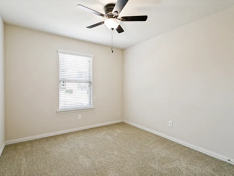 2205 Carlisle St — Photo 10