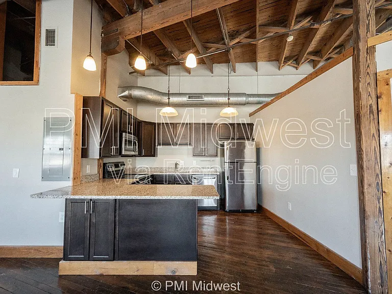 Lofts on Madison — Photo 78