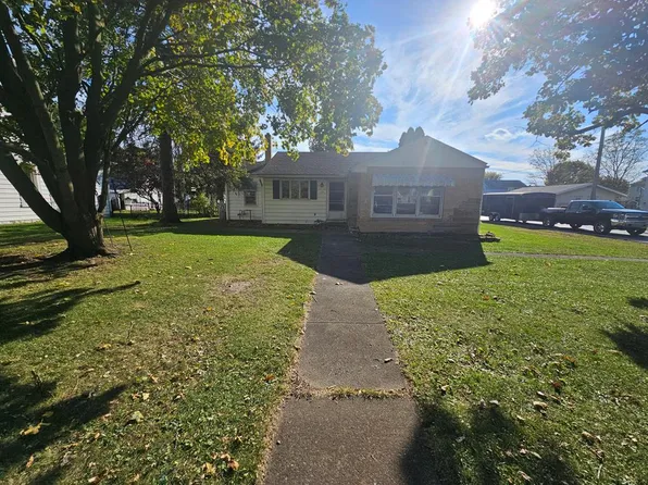 23 State St, Jeffersonville, OH 43128