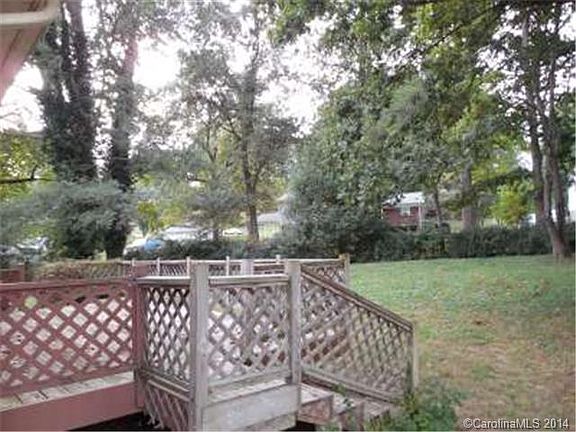 2nd image of 112 Delmont Ct