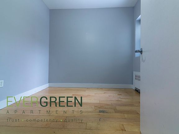 5th image of 415 Chauncey St APT 3D